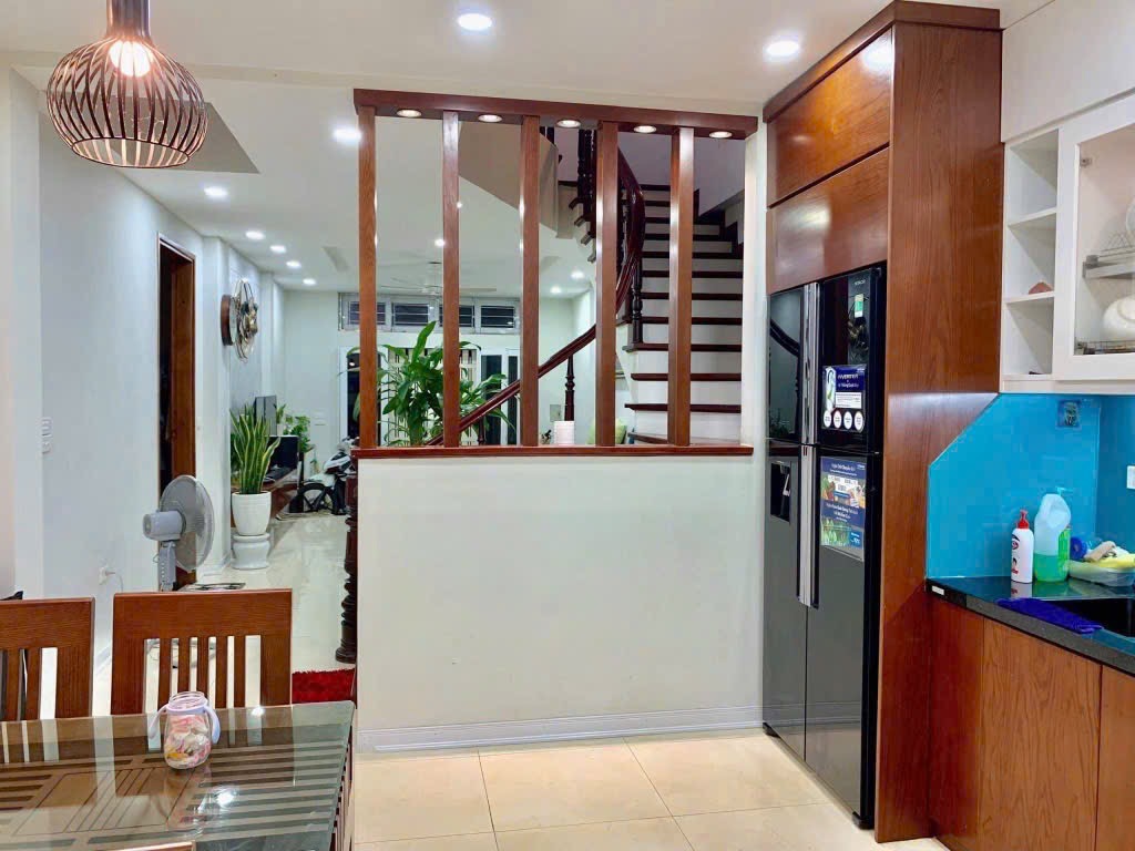 Nhà đẹp Đình Thôn Mỹ Đình phân lô , ô tô gần , DT 59m x4T MT 4m giá 12,5 tỷ